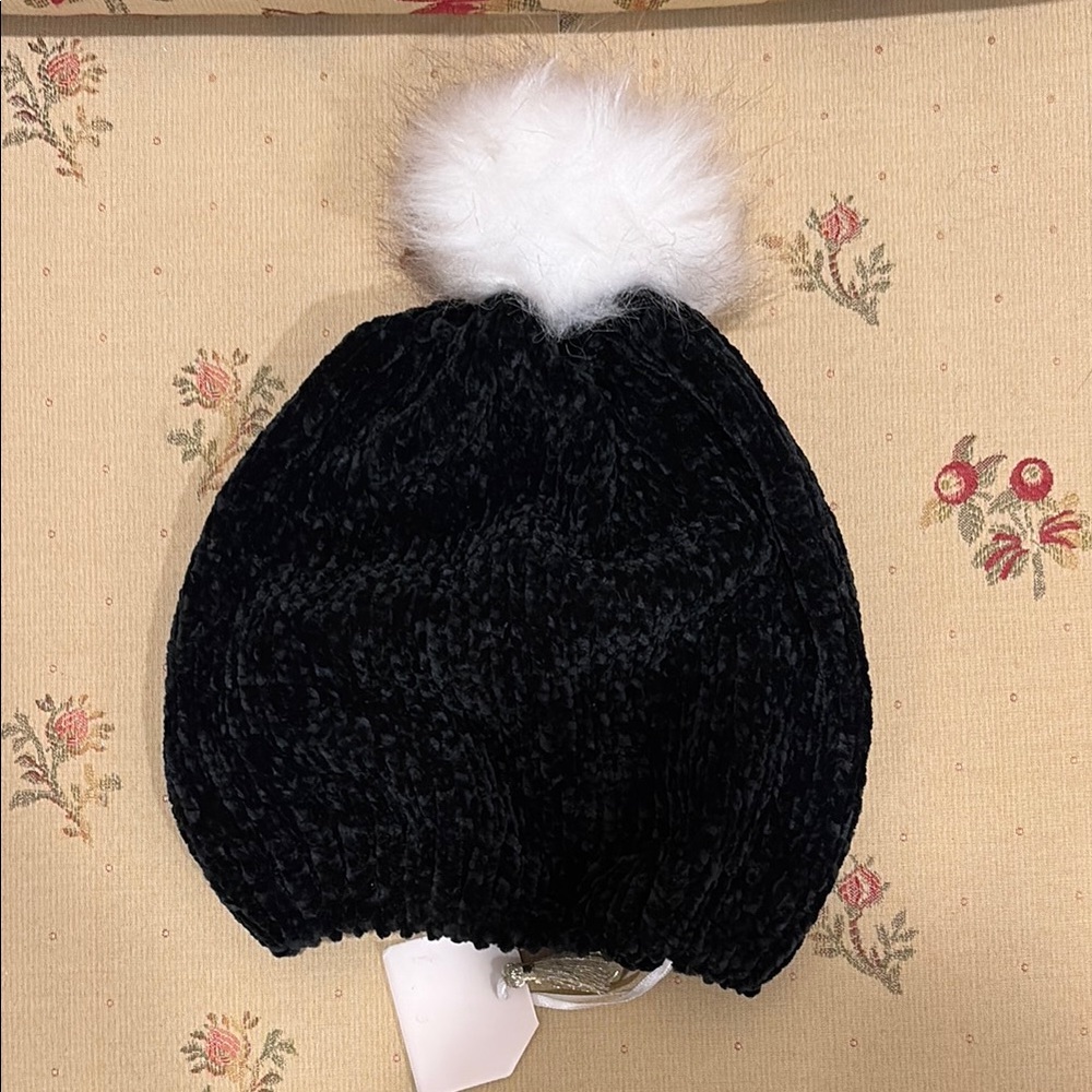 Chic Black Velvet Hat